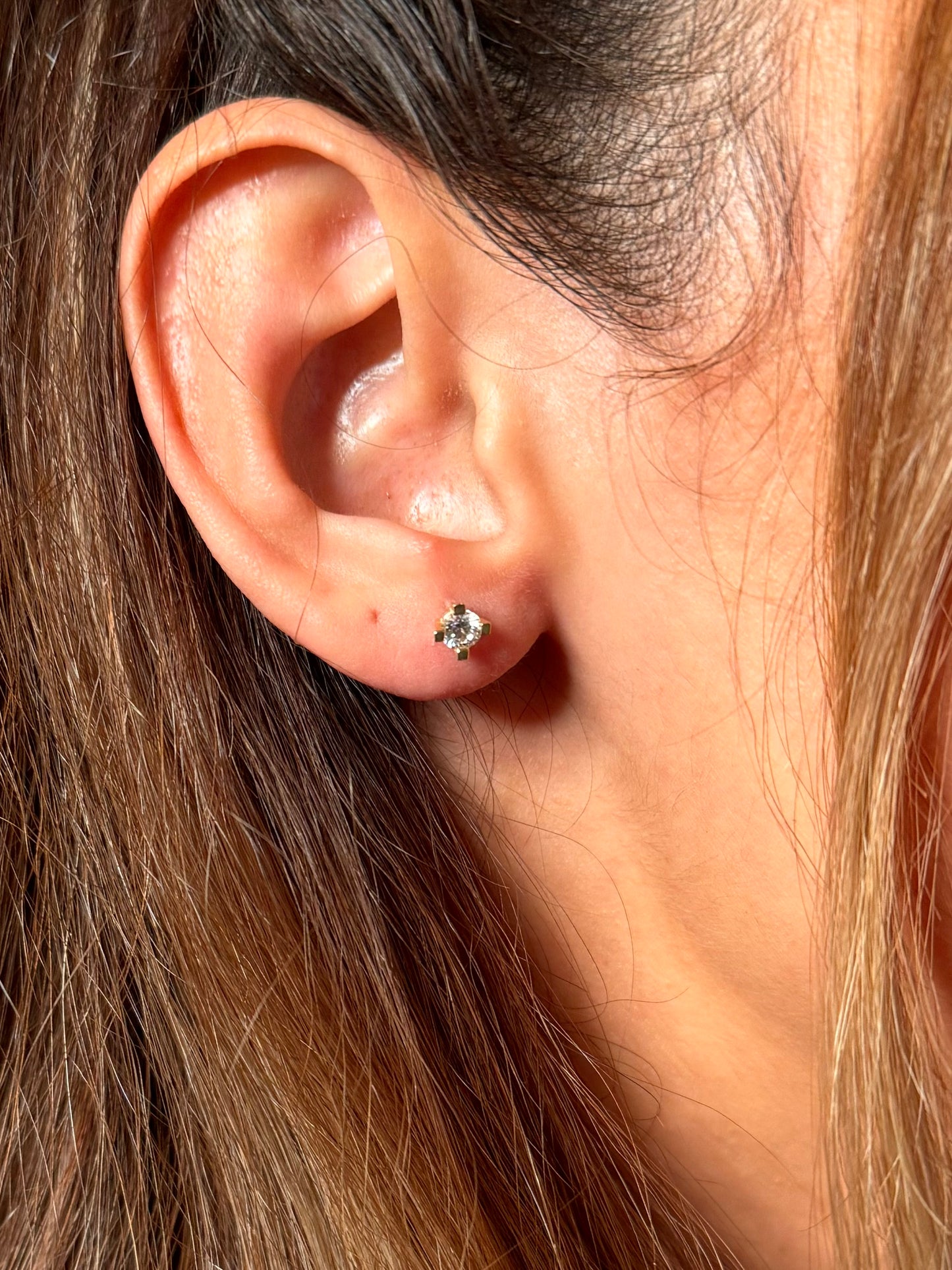 Gold Ohrstecker - Solitaire Zirkonia mit Brillant Schliff