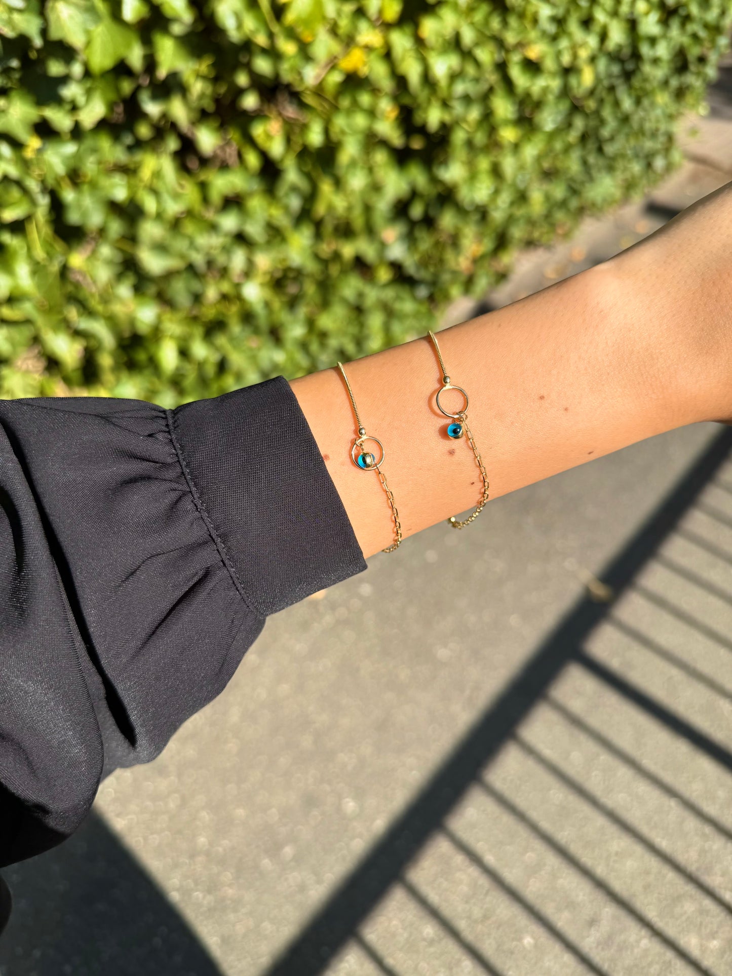 Gold Armband - Kreis mit Nazar Anhänger
