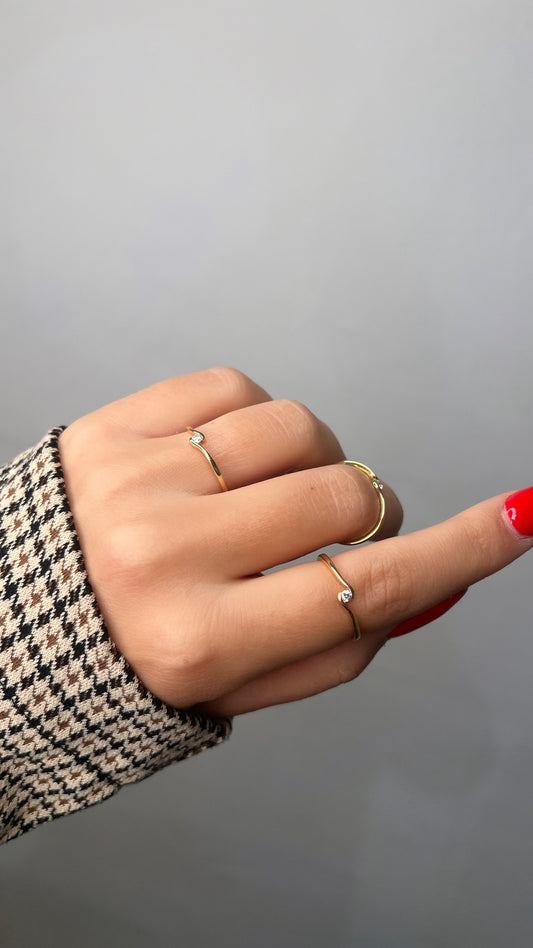 Gold Ring - Filigraner Ring mit Zirkonia Akzent