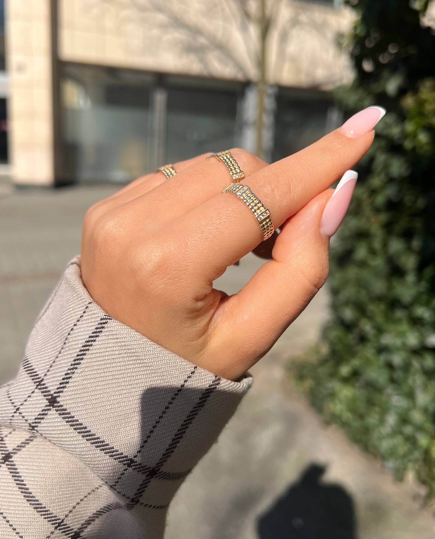 Gold Ring - Dots Design Zirkonia