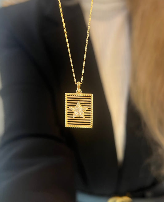 585 Gold Halskette - Stern im Rahmen