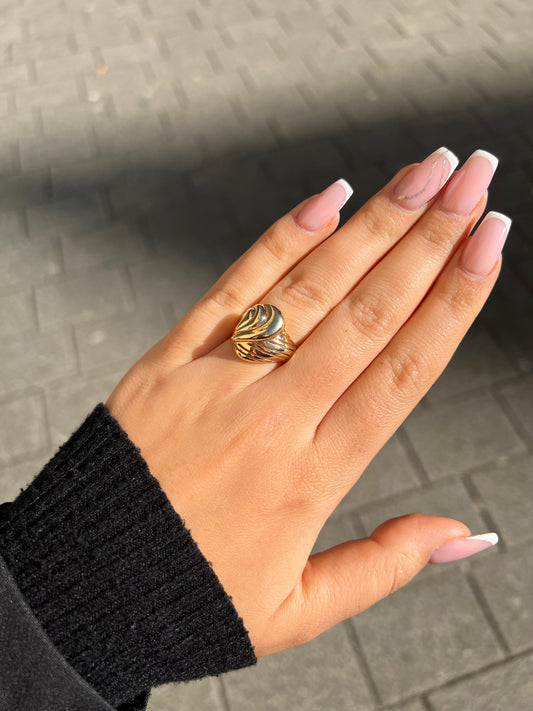 585 GOLD RING - GEFLOCHTEN