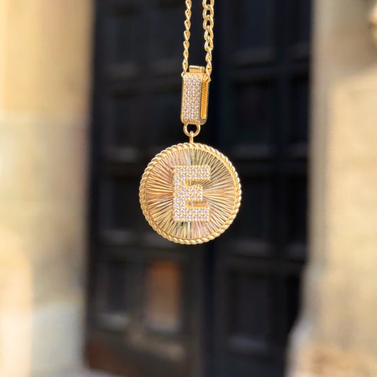 Gold Anhänger - Kreis Charm E