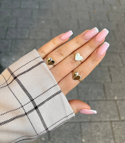 Gold Ring - Herz Zirkonia Detail