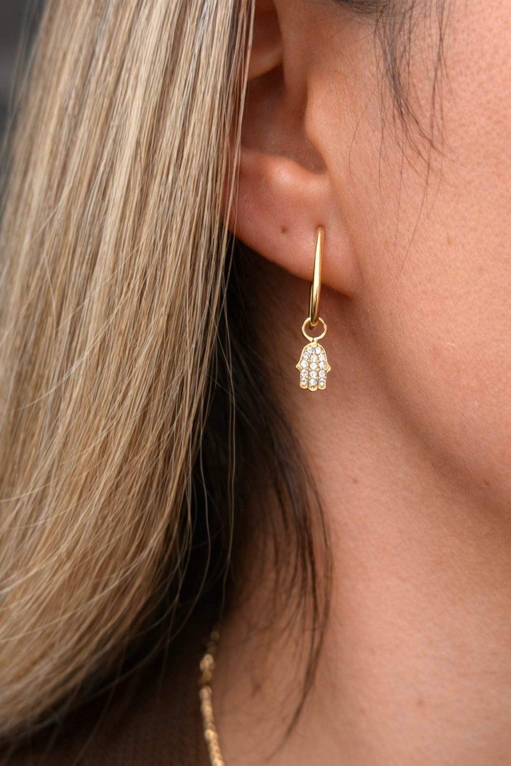 Gold Creolen - Fatma Ana Hand Zirkonia